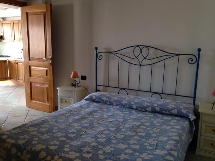 Agenzia Isotur Nontiscordardime Ponza Exterior foto